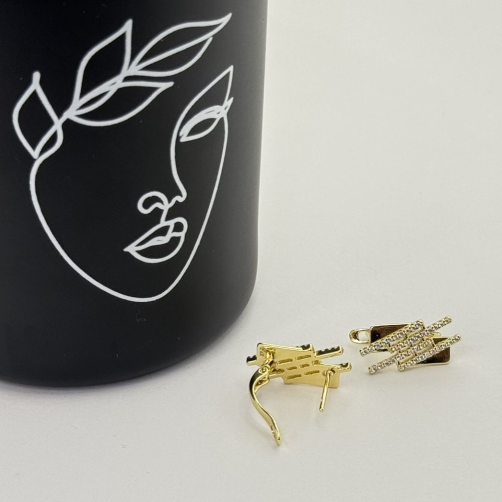 Cercei placati aur galben 18k eleganti
