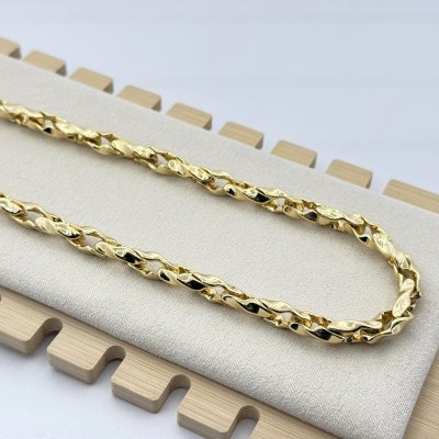 Colier placat aur 18k Colier placat aur 18k