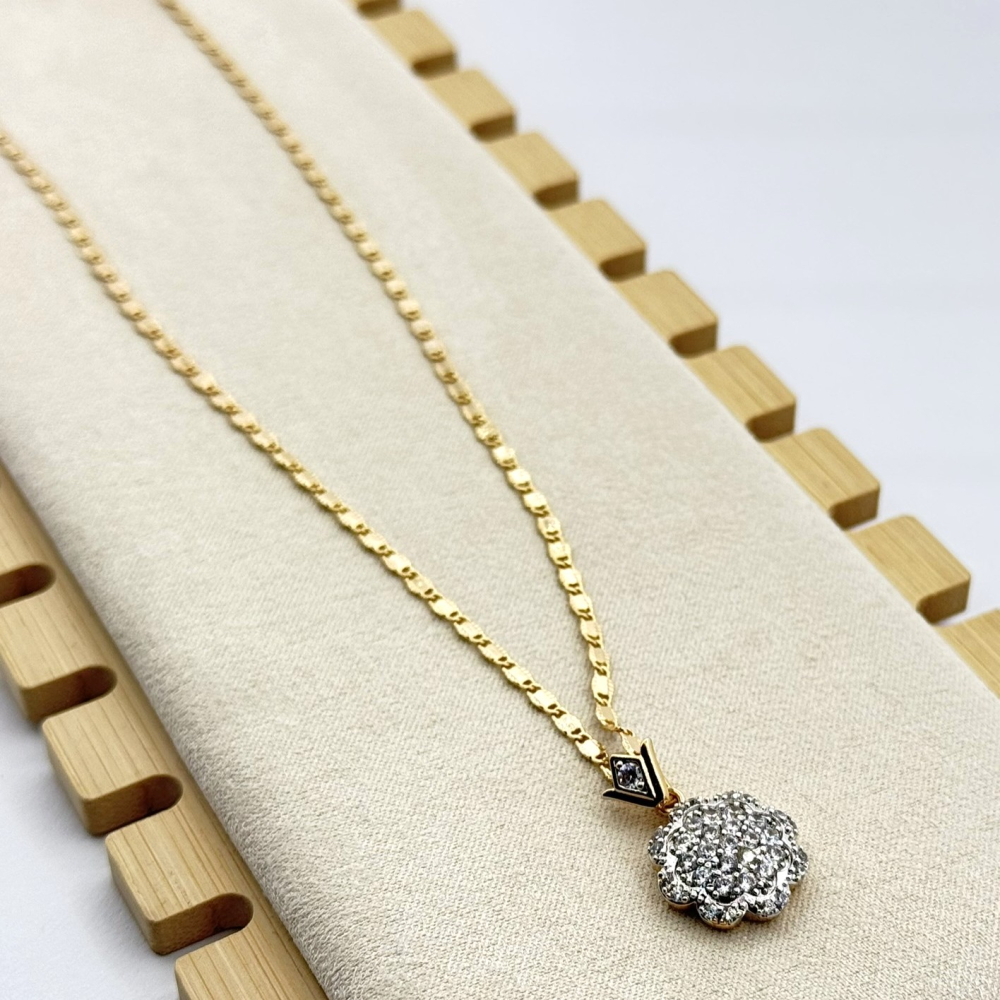 Colier placat aur 18k Colier placat aur 18k