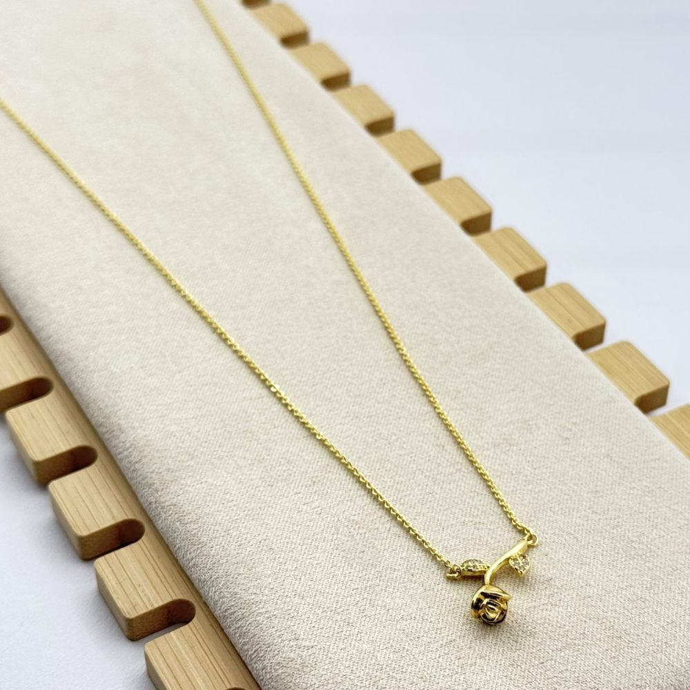 Colier placat aur 18k Colier placat aur 18k