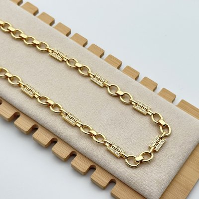 Colier placat aur 18k Colier placat aur 18k