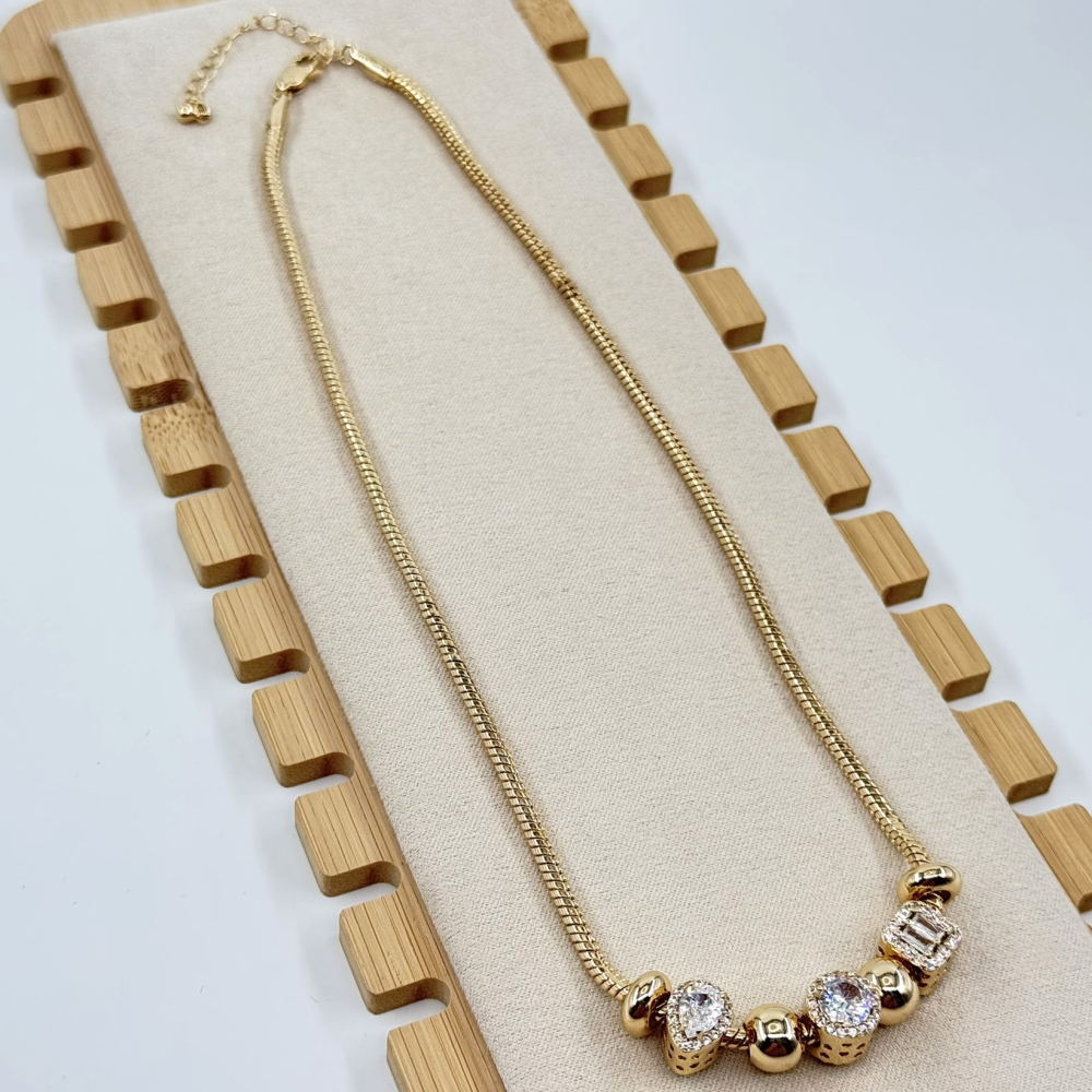 Colier placat aur 18k Colier placat aur 18k