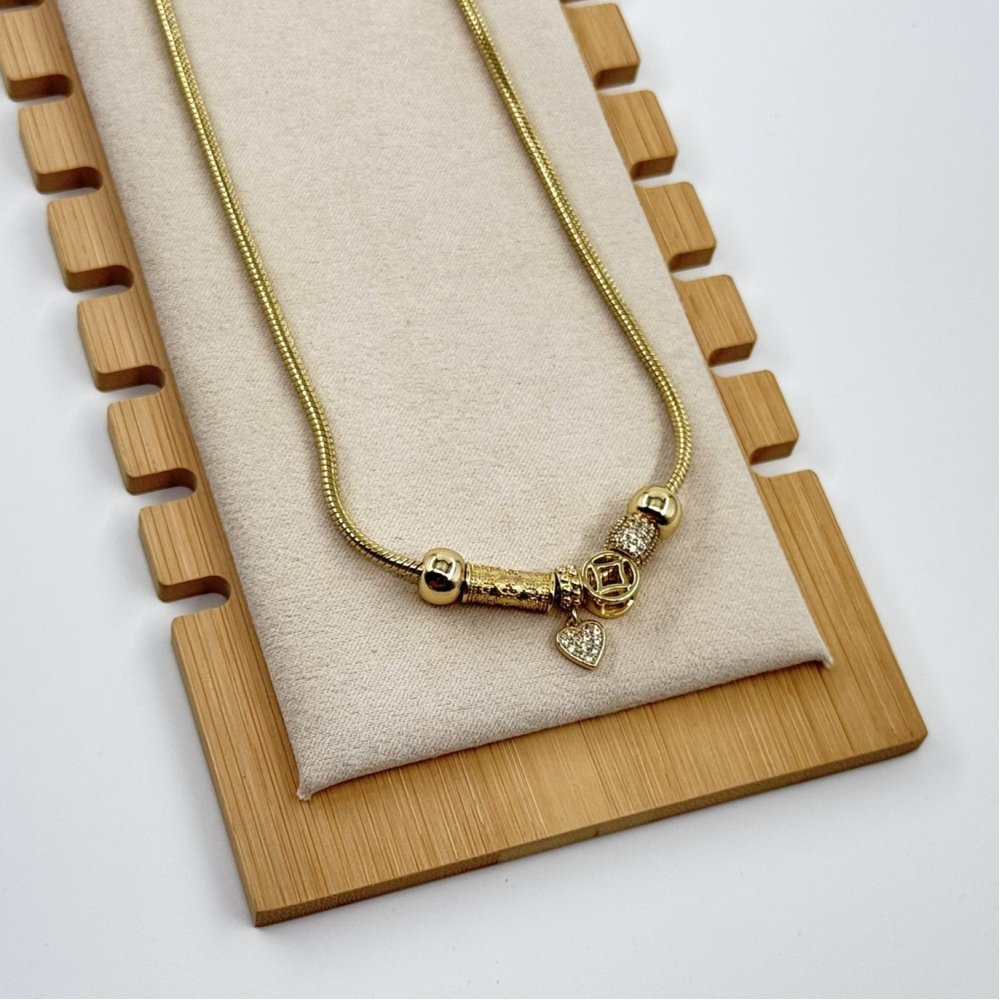 Colier placat aur 18k Colier placat aur 18k