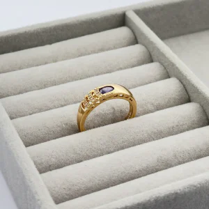 Inel placat aur 18k cristal mov