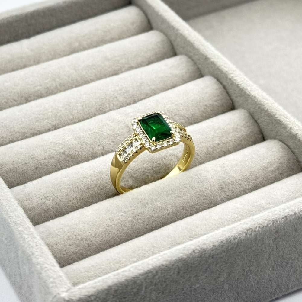 Inel placat aur 18k cristal verde Inel placat aur 18k cristal verde