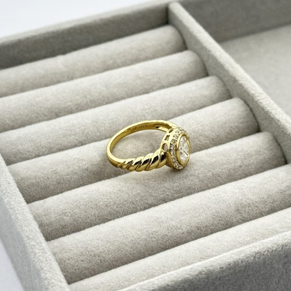 Inel placat aur 18k cristal Zirconia Inel placat aur 18k cristal Zirconia