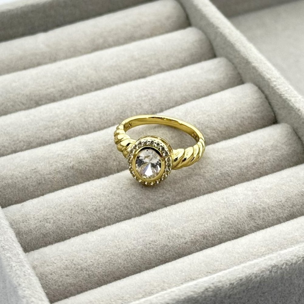 Inel placat aur 18k cristal Zirconia Inel placat aur 18k cristal Zirconia