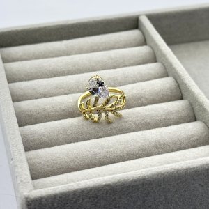Inel placat aur 18k cristale Zirconia Inel placat aur 18k cristale Zirconia