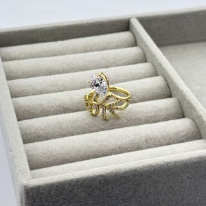 Inel placat aur 18k cristale Zirconia Inel placat aur 18k cristale Zirconia