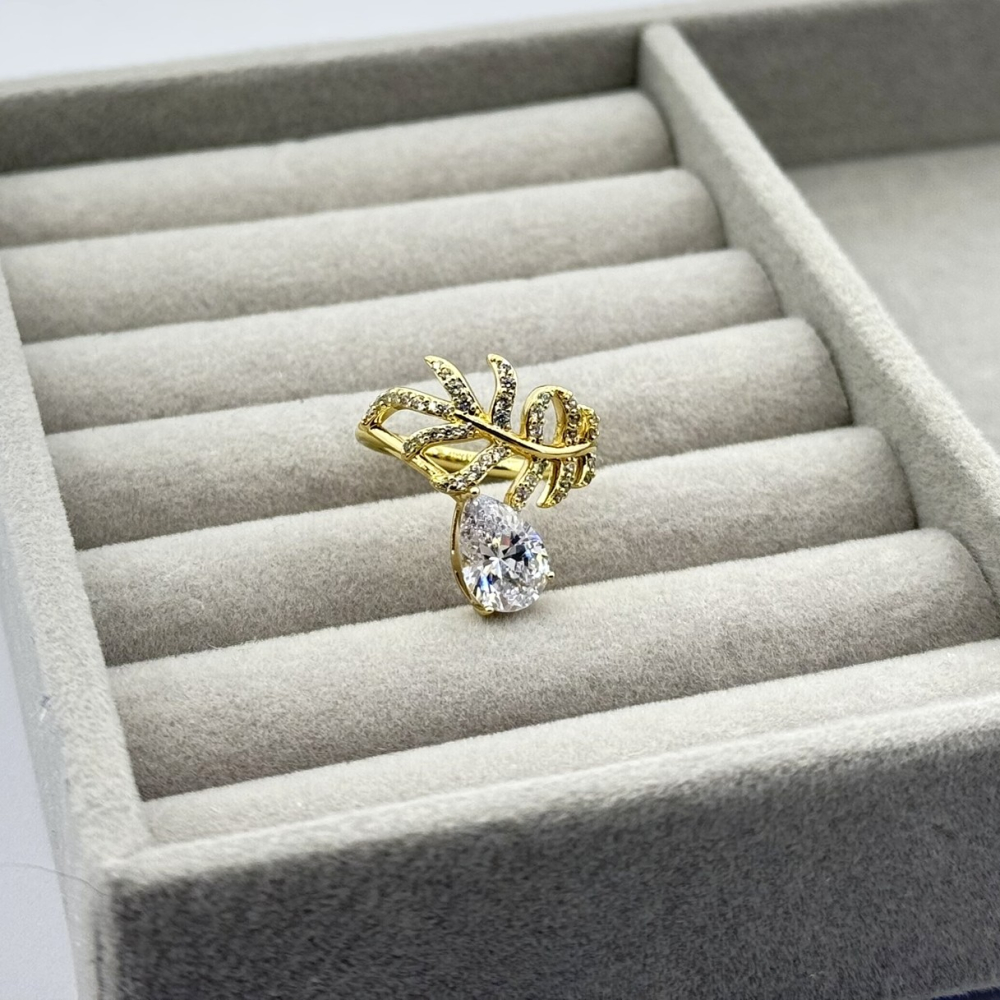 Inel placat aur 18k cristale Zirconia Inel placat aur 18k cristale Zirconia