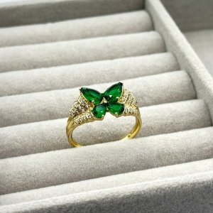 Inel placat aur 18k cristale Zirconia verzi Inel placat aur 18k cristale Zirconia verzi