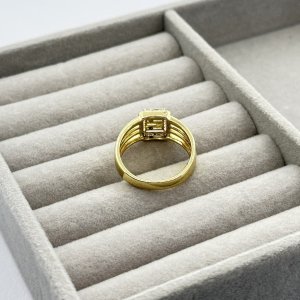 Inel placat aur galben 18k elegant Inel placat aur galben 18k elegant