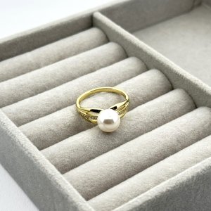 Inel placat aur galben 18k perluta alba