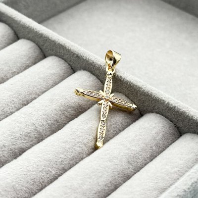 Pandantiv placat aur 18k cruce cu cristale Zirconia