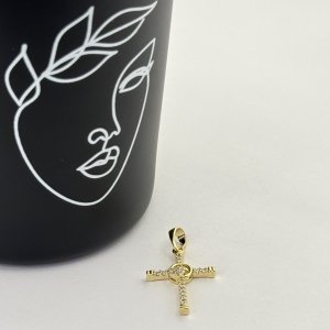Pandantiv placat aur 18k cruciulita