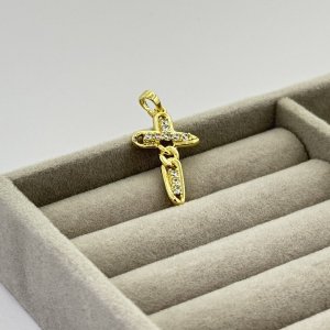 Pandantiv placat aur 18k cruciulita