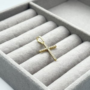Pandantiv placat aur 18k cruciulita Pandantiv placat aur 18k cruciulita