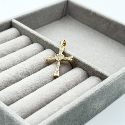Pandantiv placat aur 18k cruciulita