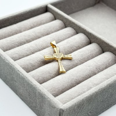 Pandantiv placat aur 18k cruciulita