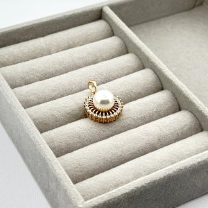 Pandantiv placat aur 18k elegant