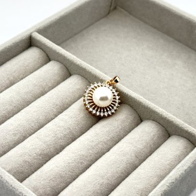 Pandantiv placat aur 18k elegant