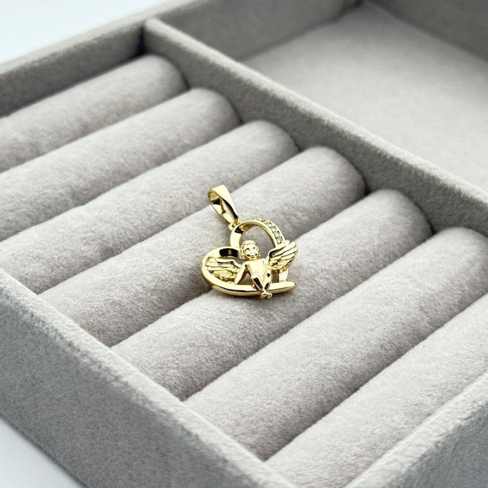 Pandantiv placat aur 18k ingeras Pandantiv placat aur 18k ingeras