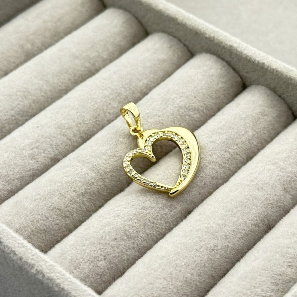 Pandantiv placat aur 18k inima Pandantiv placat aur 18k inima
