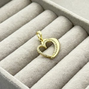 Pandantiv placat aur 18k inima Pandantiv placat aur 18k inima