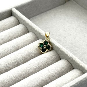 Pandantiv placat aur 18k