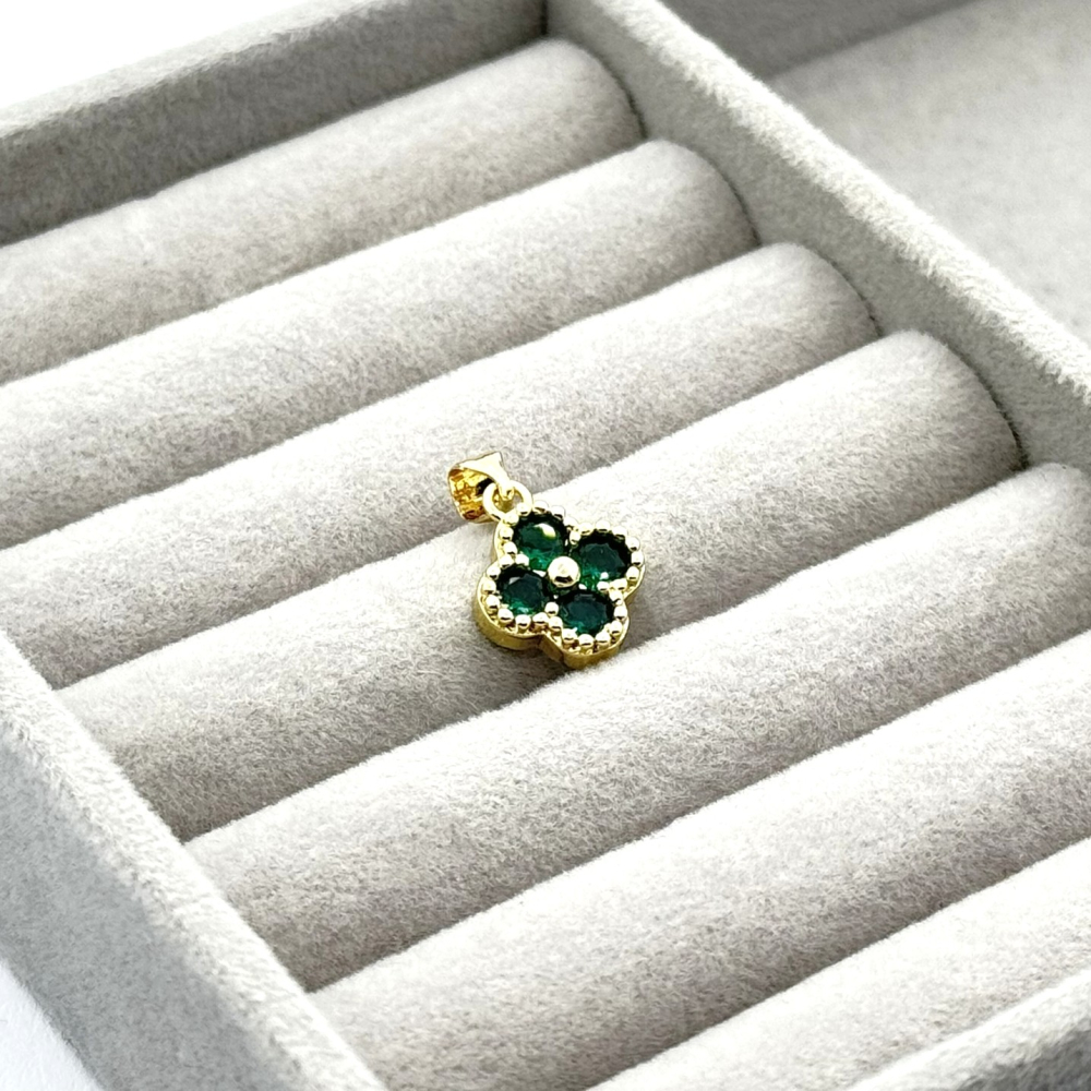 Pandantiv placat aur 18k