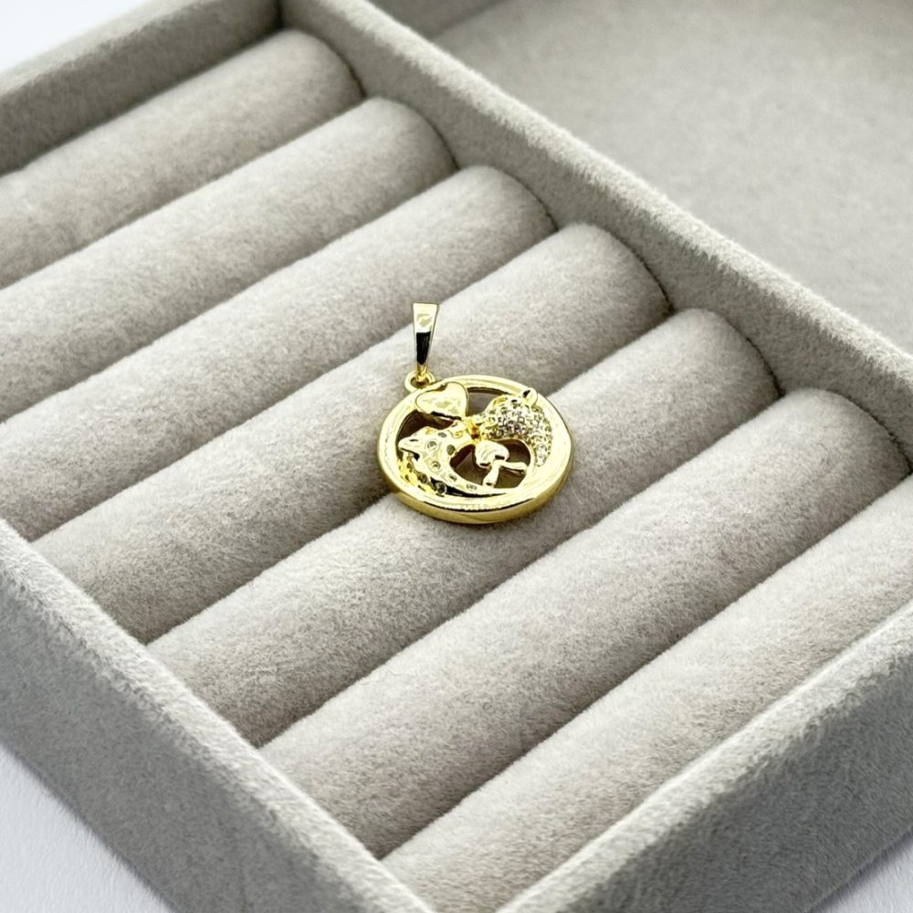 Pandantiv placat aur 18k Pandantiv placat aur 18k