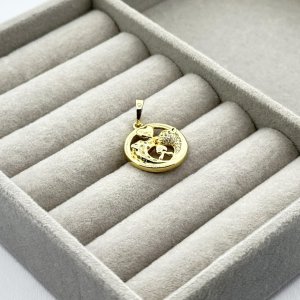 Pandantiv placat aur 18k Pandantiv placat aur 18k