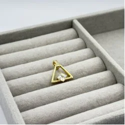 Pandantiv placat aur 18k