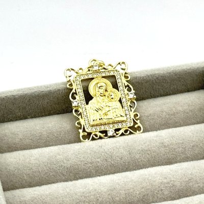 Pandantiv placat aur 18k