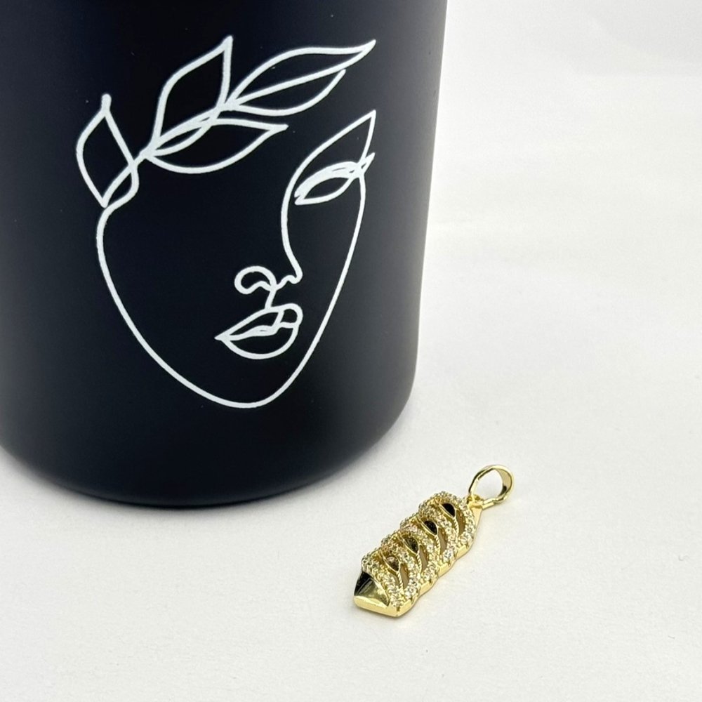 Pandantiv placat aur 18k