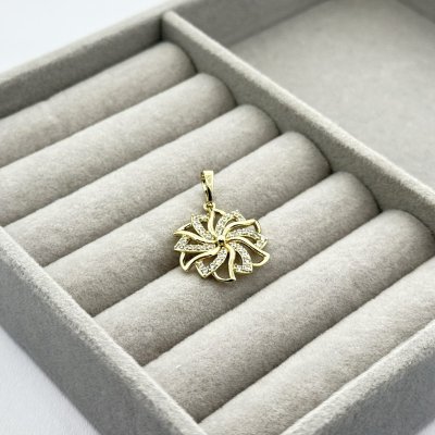 Pandantiv placat aur 18k 