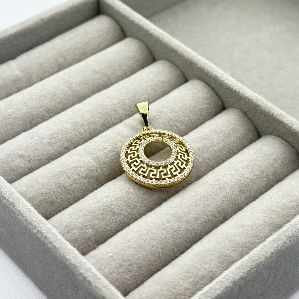 Pandantiv placat aur 18k 