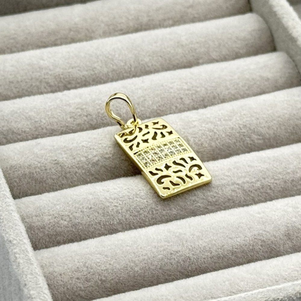 Pandantiv placat aur 18k 