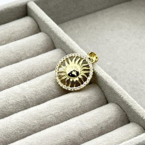 Pandantiv placat aur 18k 