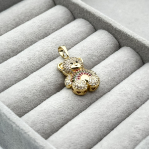Pandantiv placat aur 18k ursulet colorat