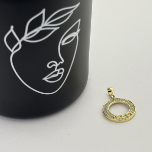 Pandantiv placat cu aur galben 18k