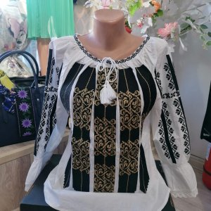 Ie traditionala bumbac maneca lunga