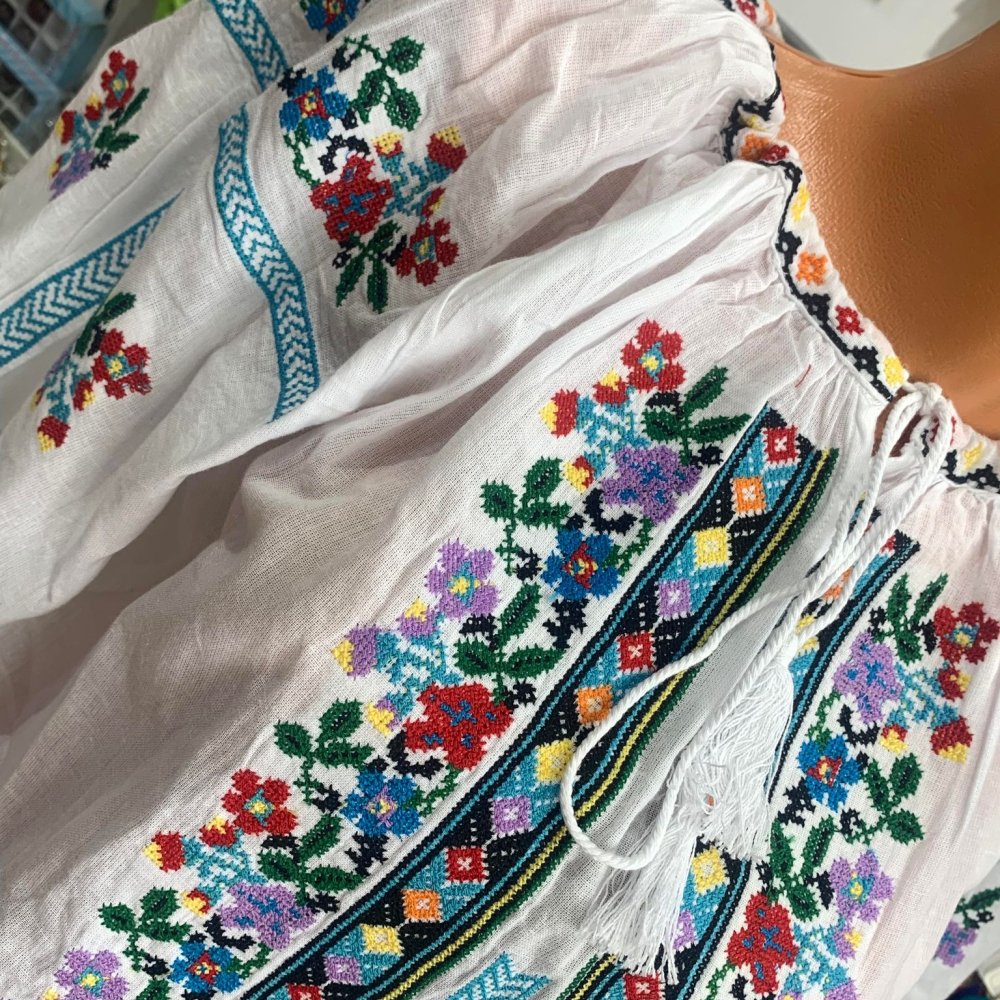 Ie traditionala dama din bumbac Ie traditionala dama din bumbac