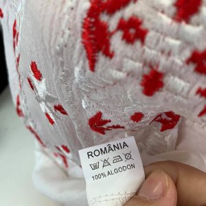 Ie traditionala panza topita Romania