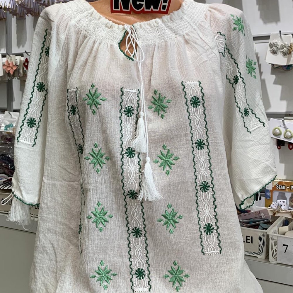Ie traditionala panza topita Romania Ie traditionala panza topita Romania