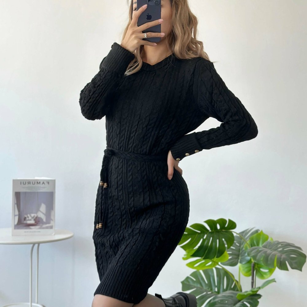 Rochie tricotata cu cordon Rochie tricotata cu cordon