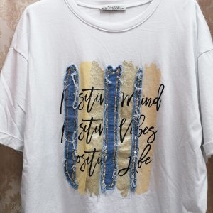 Tricou dama alb cu dungi color